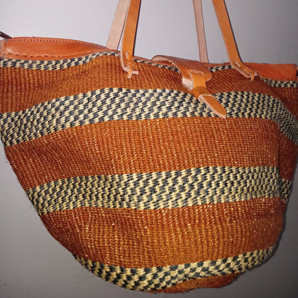 Xlarge sisal Kiondo Kikuyu Kenya bag